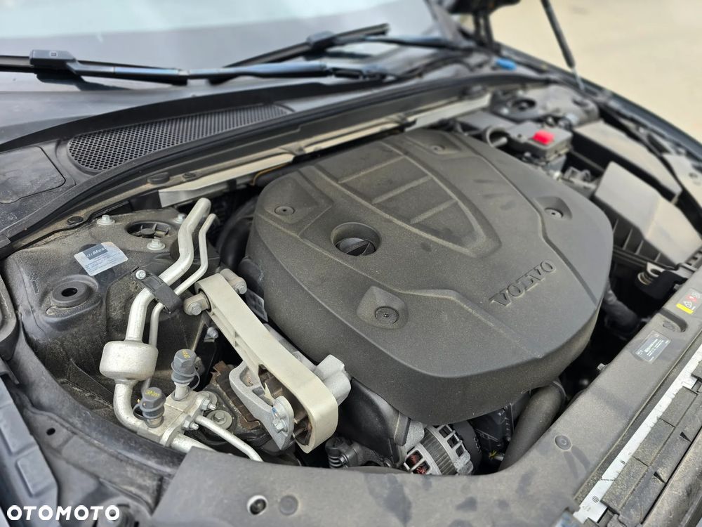 Volvo V60 D4 Geartronic Momentum Pro - 28