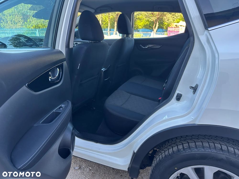 Nissan Qashqai 1.2 DIG-T Tekna EU6 - 29