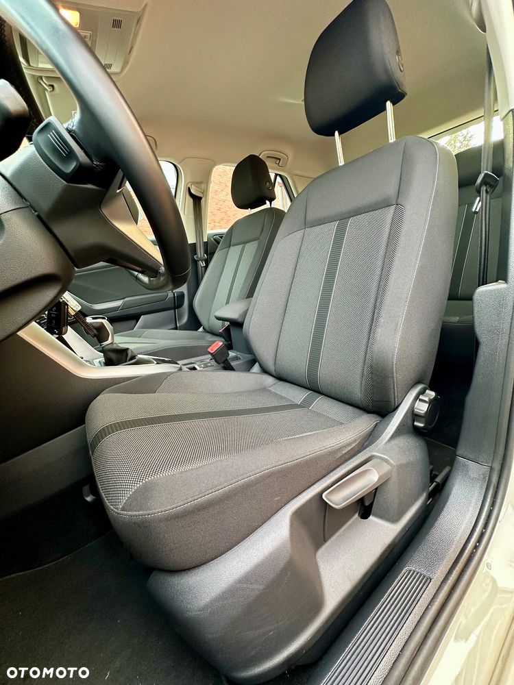 Volkswagen T-Roc 1.5 TSI Life Plus DSG - 28