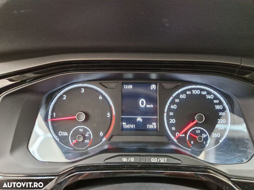 Volkswagen Polo 1.6 TDI Comfortline - 8