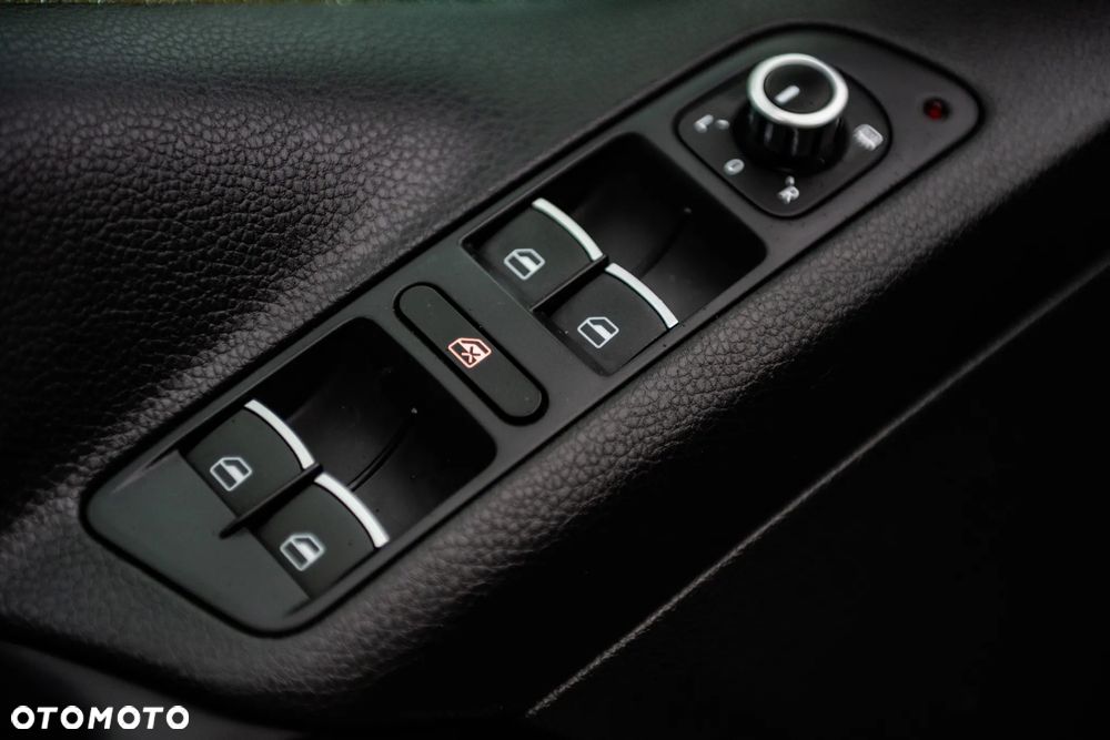 Volkswagen Tiguan 2.0 TDI 4Mot Perfectline R-Style DSG - 6