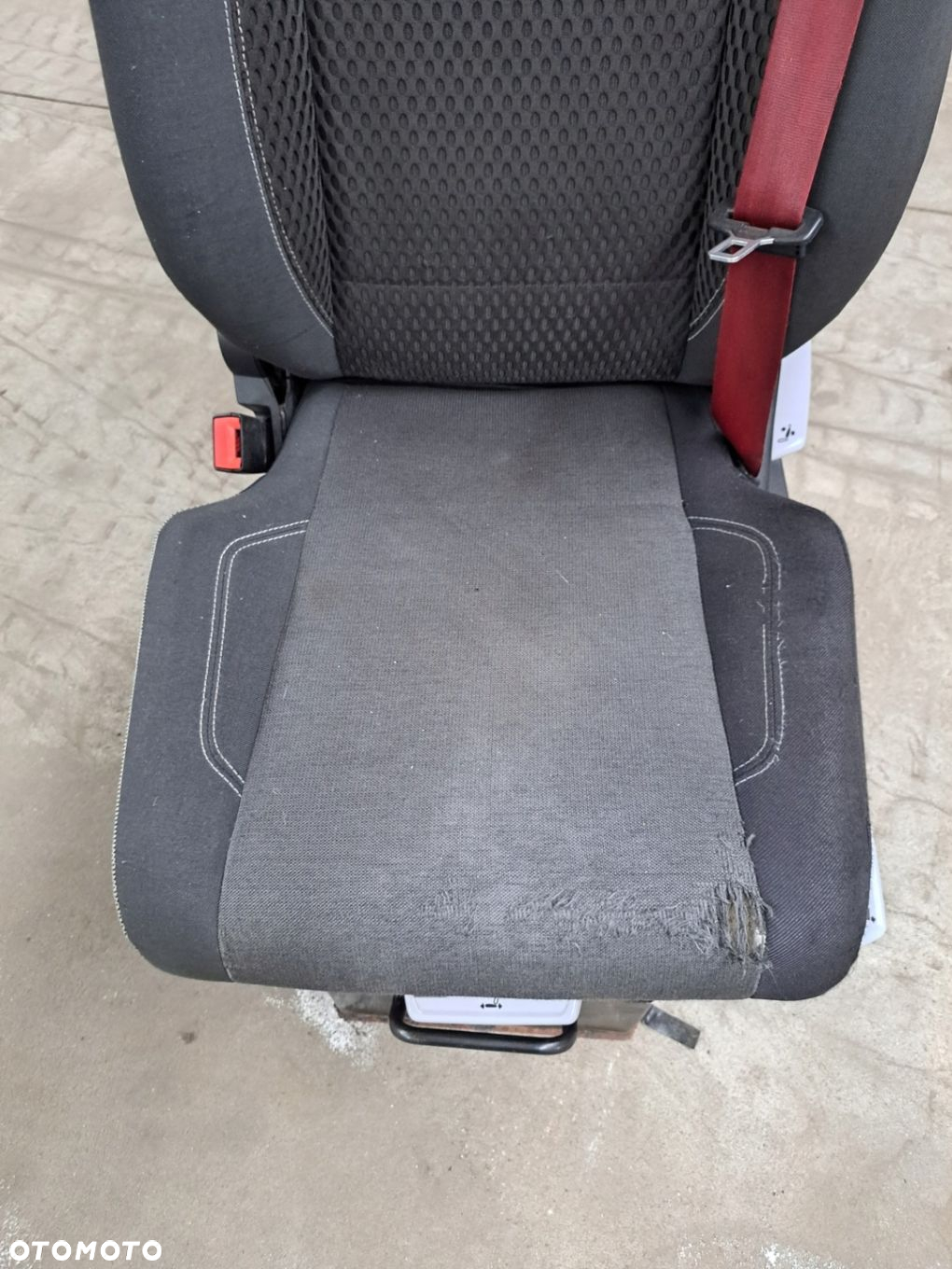 FOTEL SIEDZENIE KIEROWCY RENAULT RANGE GAMA T C K - 3
