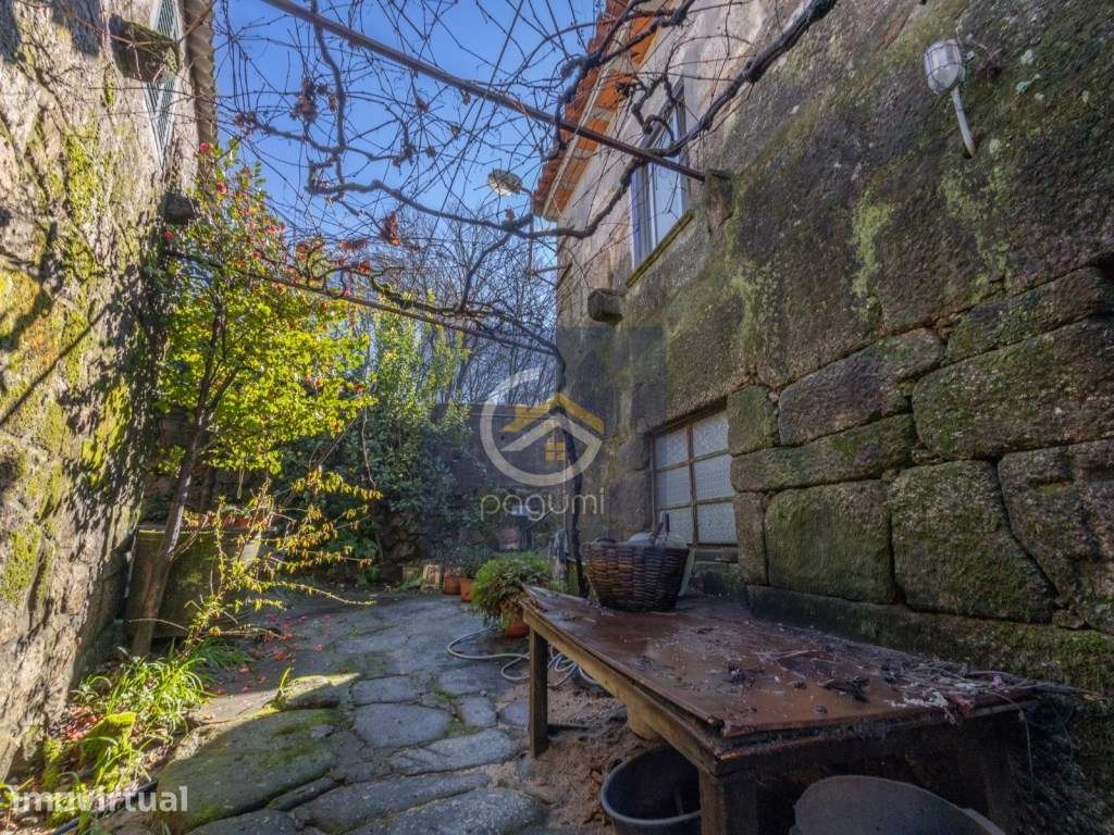 Moradia para Restauro em Guilhufe, Penafiel: Localização Estratégic... - Grande imagem: 4/19