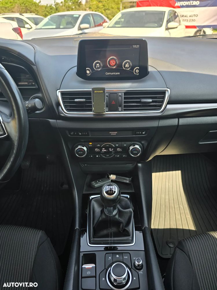 Mazda 3 G120 Revolution - 14