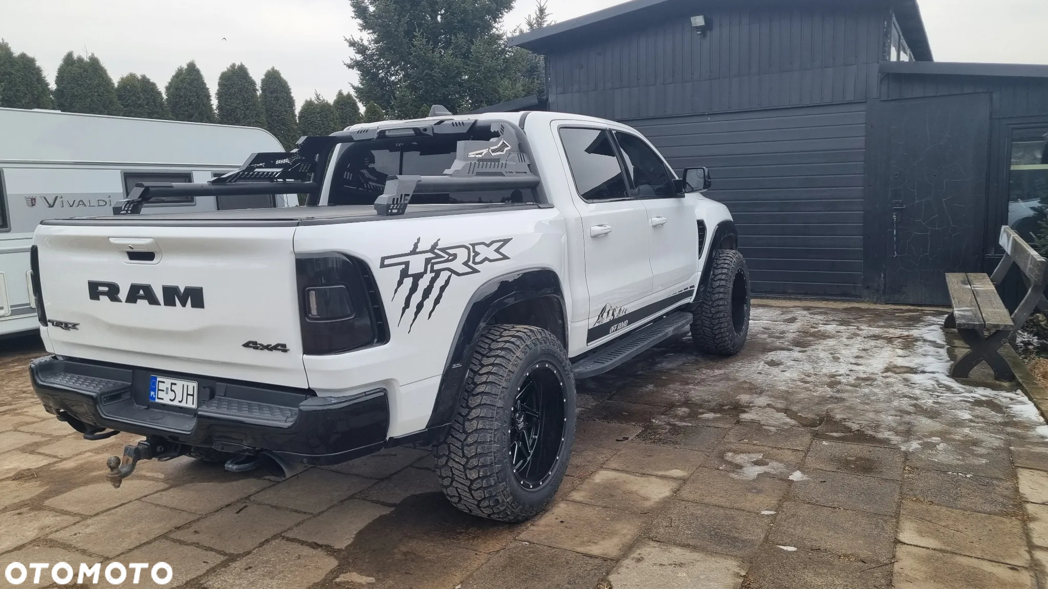 Dodge RAM TRX - 23
