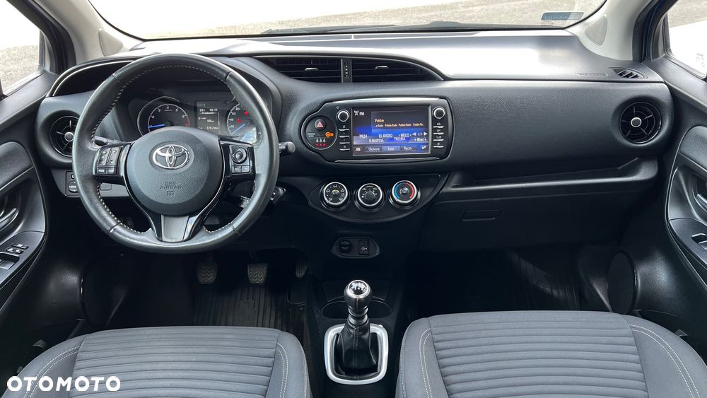 Toyota Yaris 1.5 Premium - 5