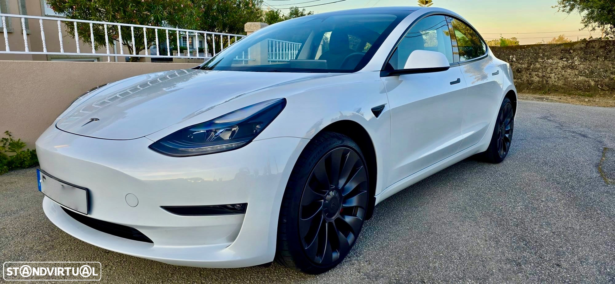 Tesla Model 3 Performance Dual Motor AWD - 2