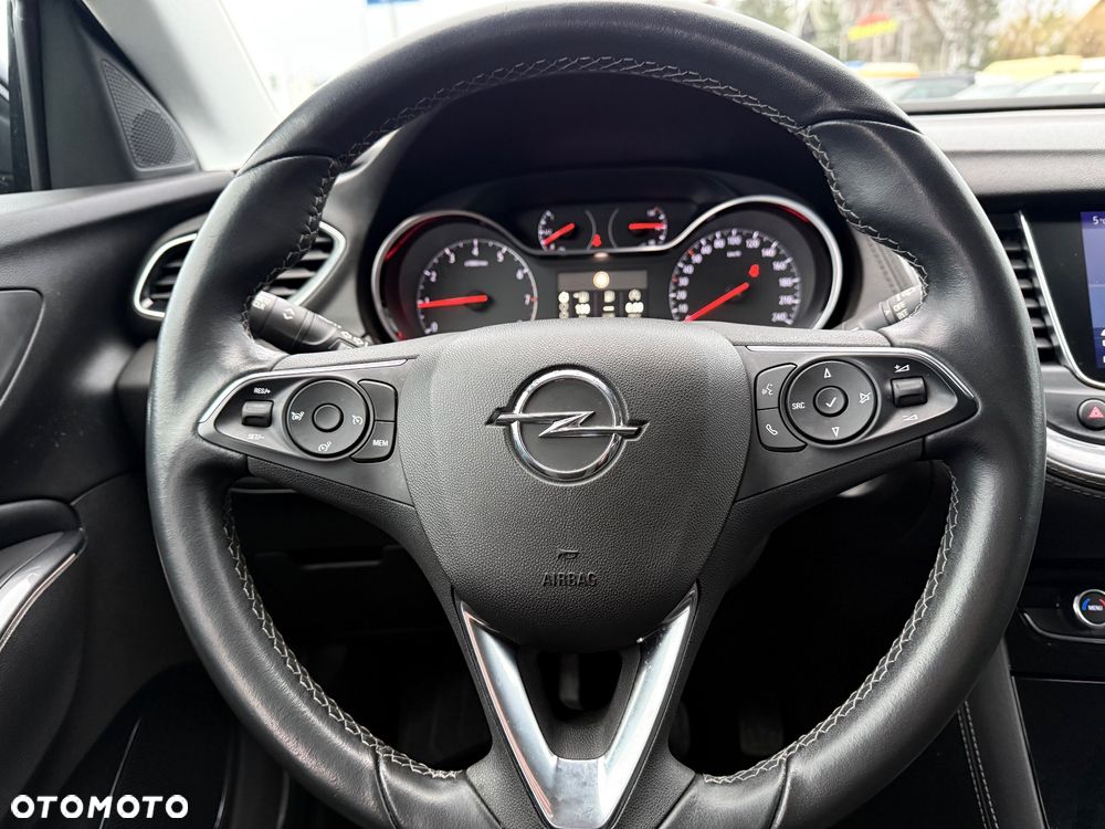 Opel Grandland X 1.2 Start/Stop Business Elegance - 13