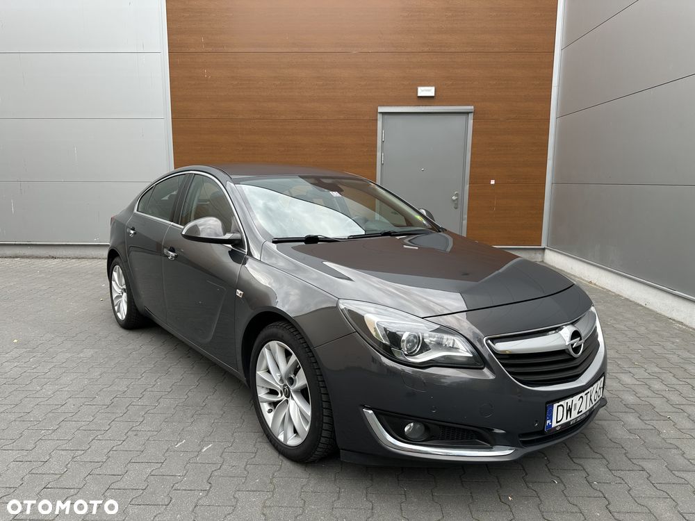 Opel Insignia 2.0 CDTI Executive - 1