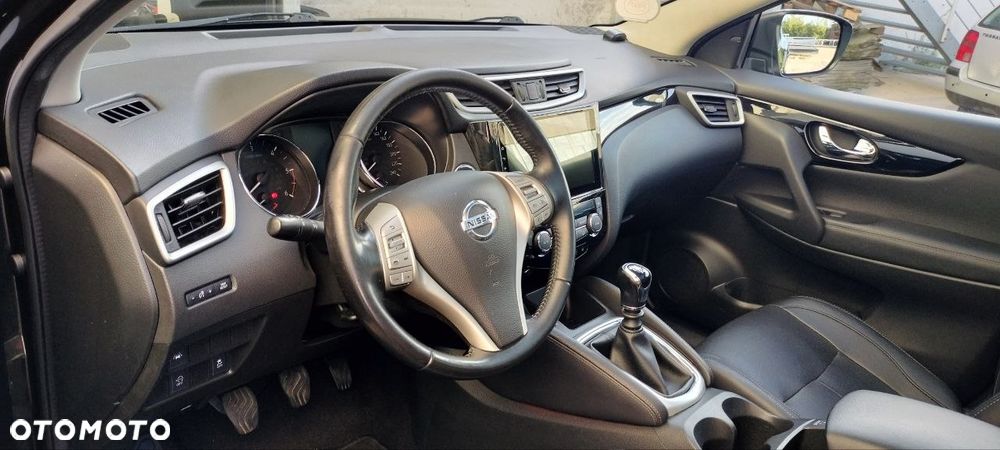 Nissan Qashqai 1.5 dCi Tekna - 2