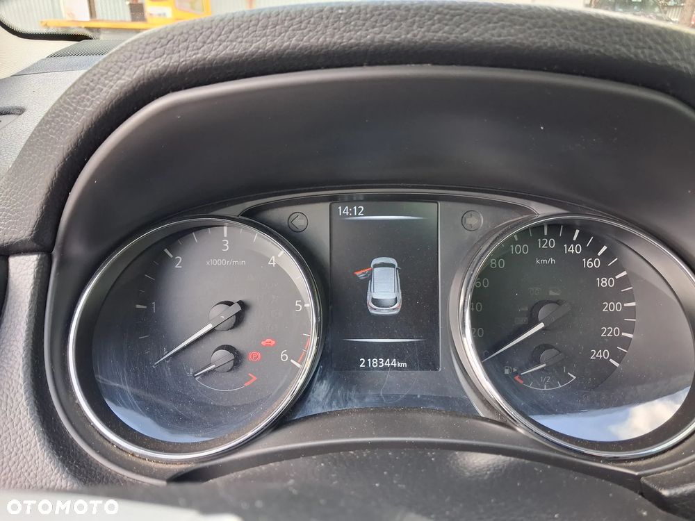 Nissan Qashqai 1.6 DCi ALL-MODE 4x4i TEKNA+ - 7