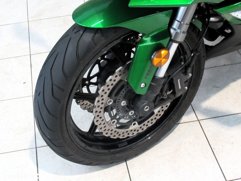Kawasaki Ninja 1000 SX - 24