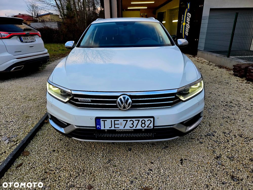 Volkswagen Passat Alltrack 2.0 TDI SCR 4Mot DSG - 3
