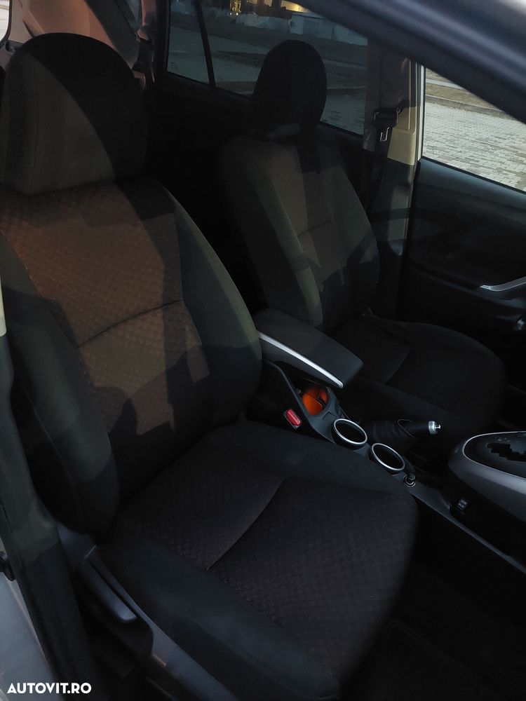 Toyota Verso - 9