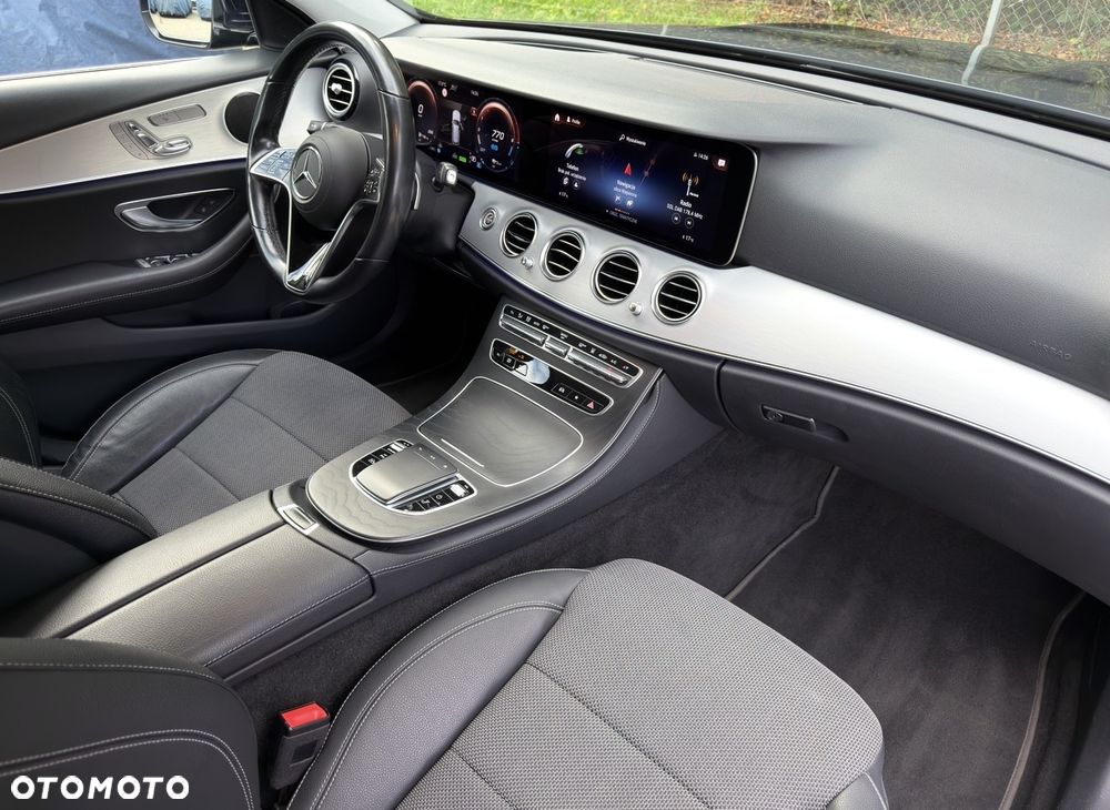 Mercedes-Benz Klasa E 300 de 9G-TRONIC Avantgarde - 36