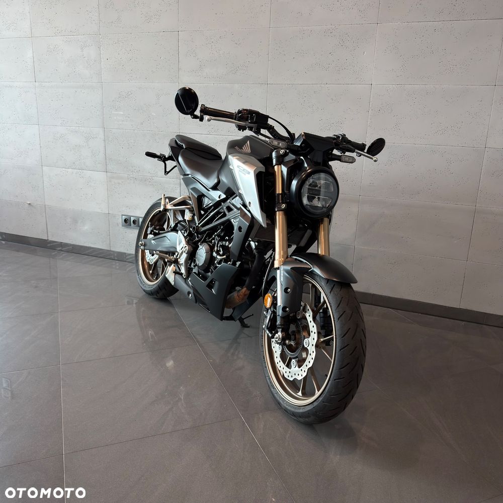 Honda CB - 4