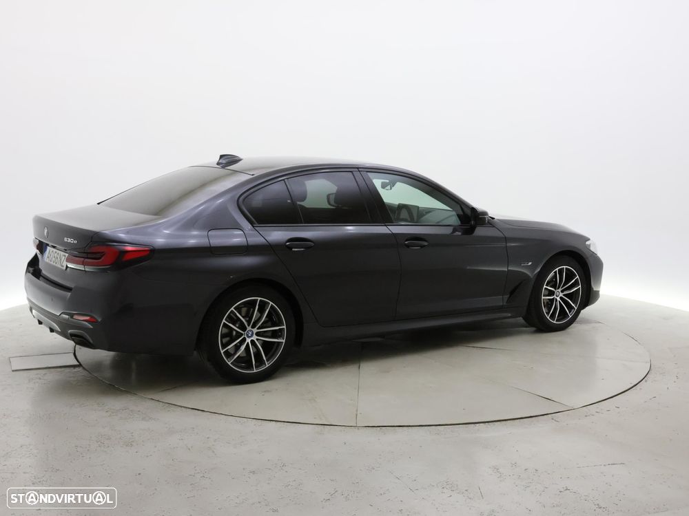BMW 530 e Pack M - 7
