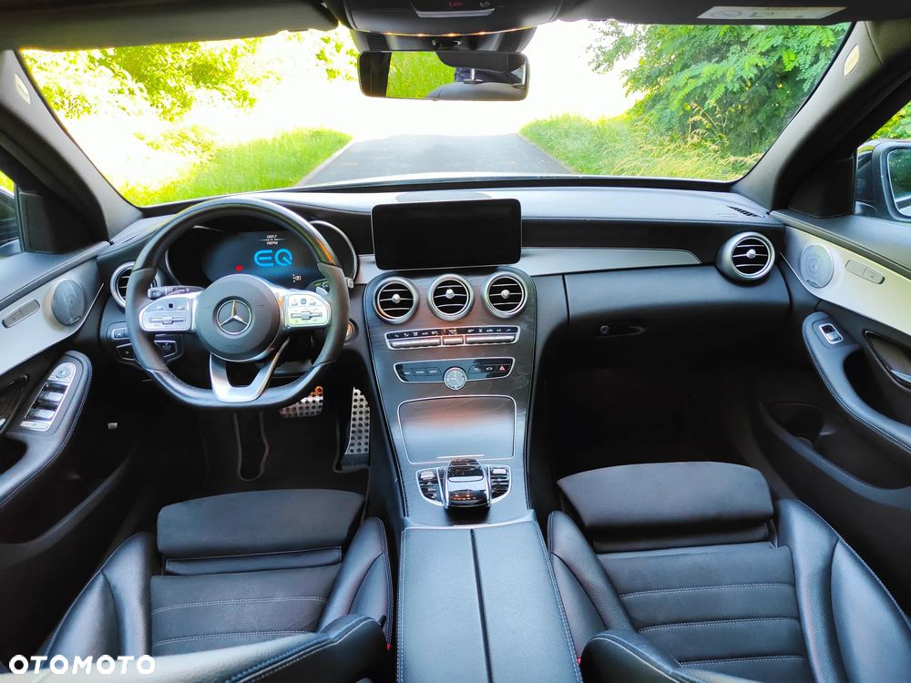 Mercedes-Benz Klasa C 300 de 9G-TRONIC AMG Line - 14
