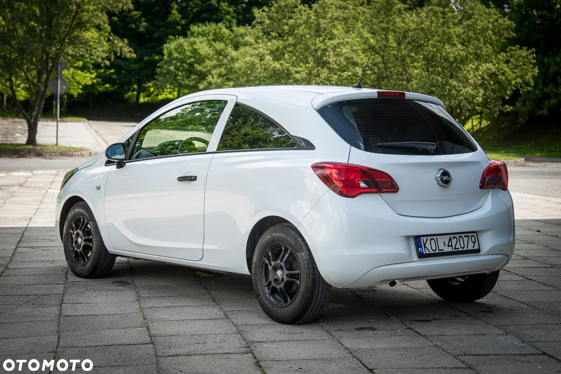 Opel Corsa 1.2 Enjoy - 4