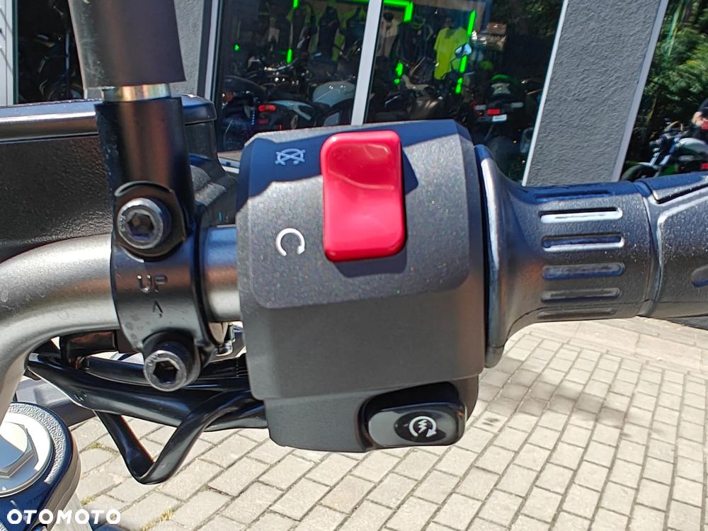 Kawasaki Eliminator 500 - 10