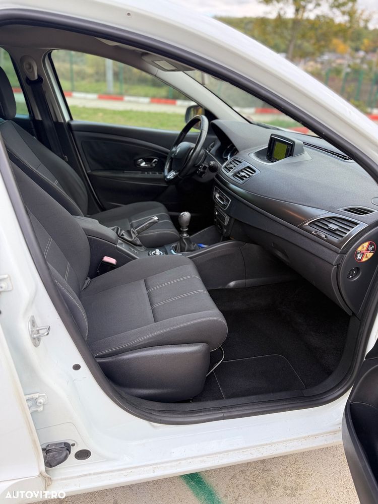 Renault Megane ENERGY dCi 110 GT LINE - 5
