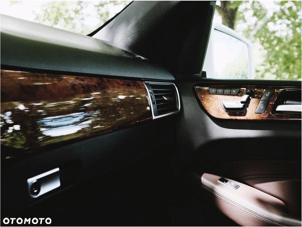 Mercedes-Benz ML 350 BlueEff 4-Matic - 14