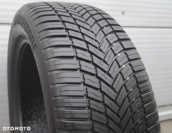 1x opona całoroczna 235/55/19 Bridgestone WeatherControl A005 AO + 7mm