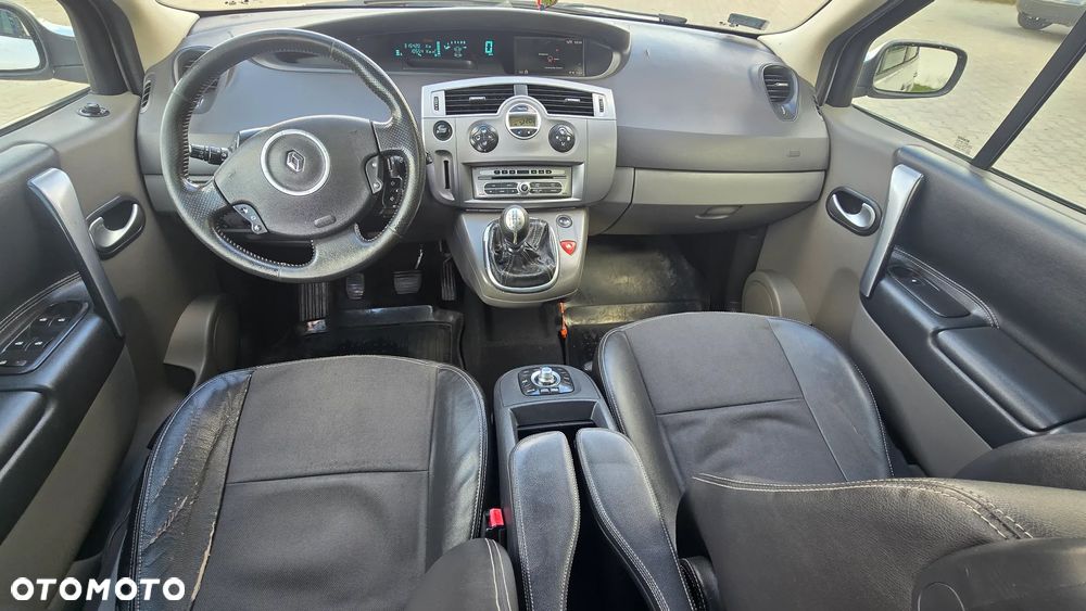 Renault Scenic - 19