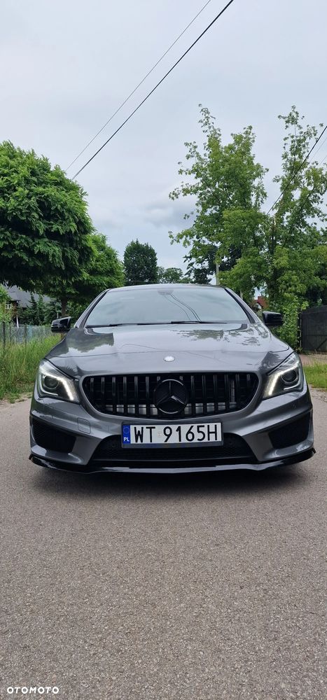 Mercedes-Benz CLA 200 AMG Line - 9