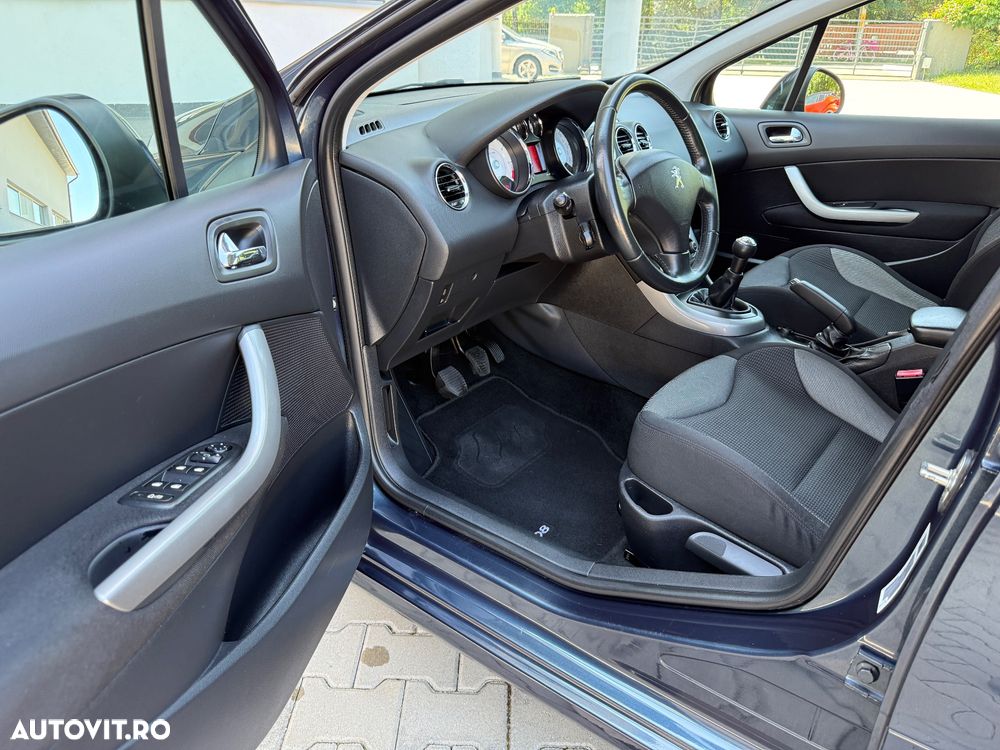 Peugeot 308 120 VTi Premium - 23
