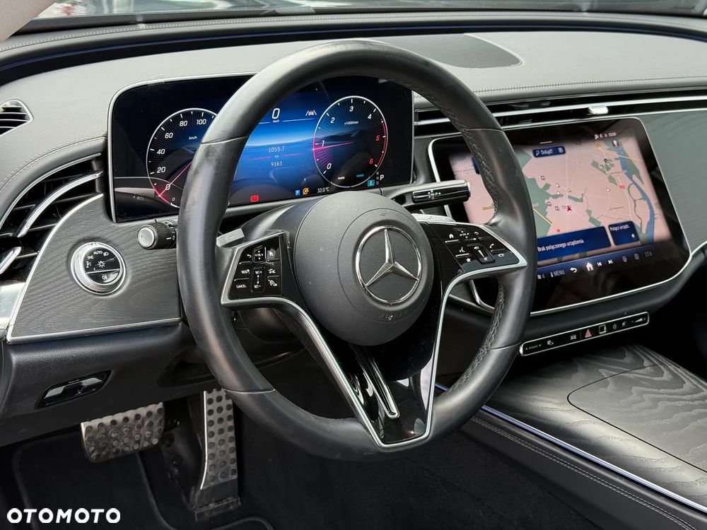 Mercedes-Benz Klasa E 220 d 4Matic All-Terrain 9G-TRONIC - 12