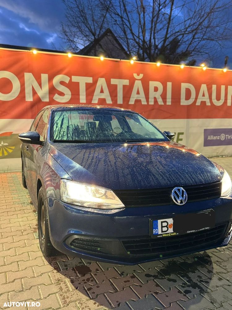 Volkswagen Jetta 2.0 FSI Comfortline Aut - 5