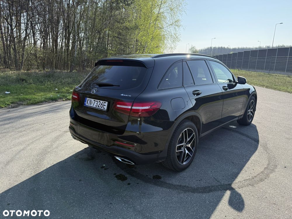 Mercedes-Benz GLC - 4