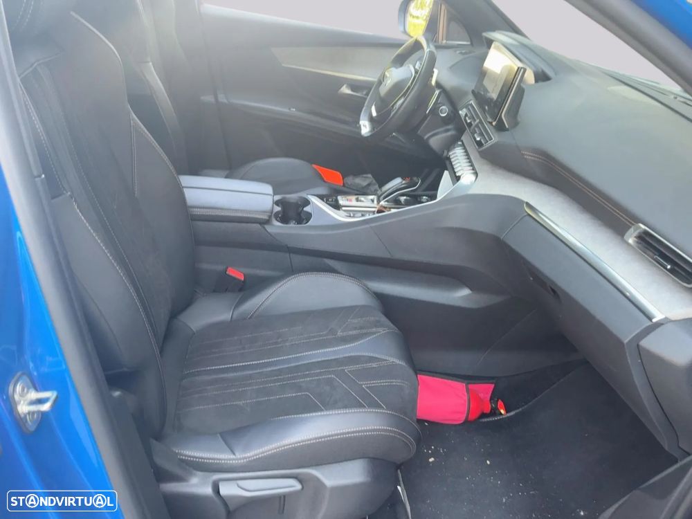 Peugeot 3008 PureTech 130 Stop & Start GPF EAT8 GT - 6