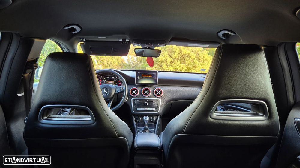 Mercedes-Benz A 180 CDI AMG Line - 8