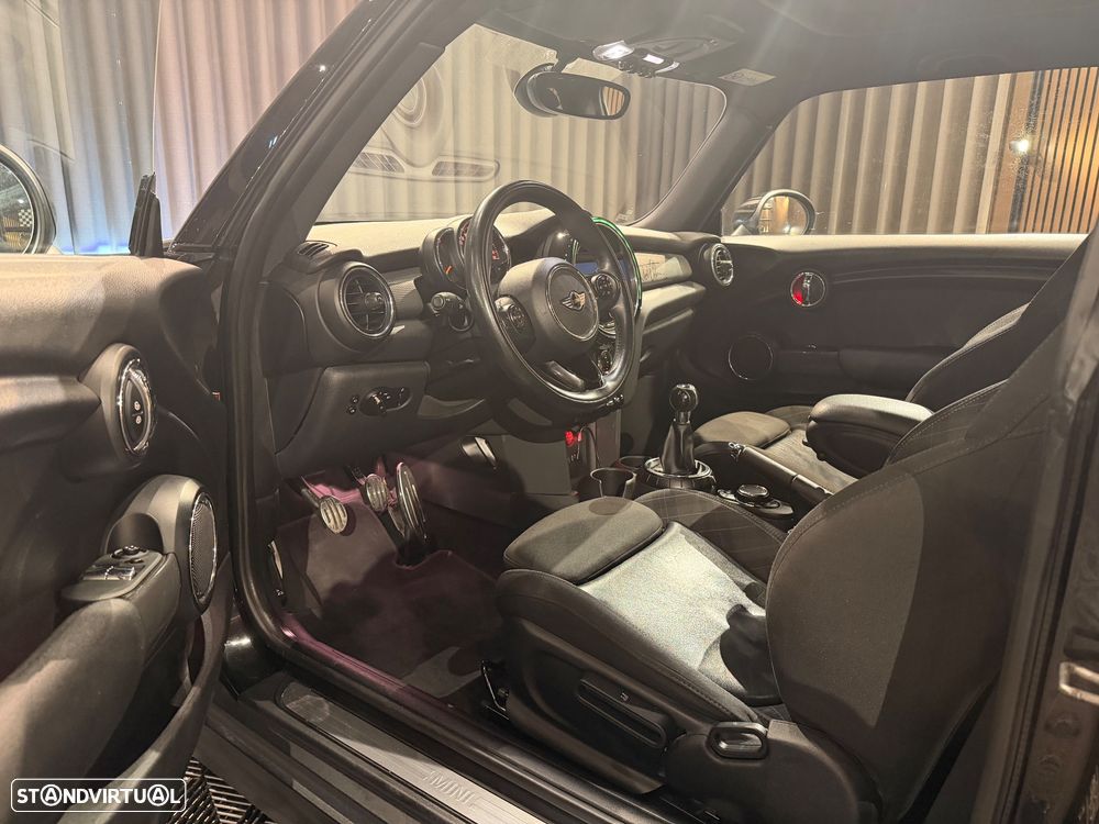 MINI 3 Portas Cooper D Seven Chili - 14