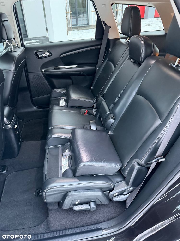 Fiat Freemont 2.0 Multijet 16V DPF Automatik Allrad Black Code - 24