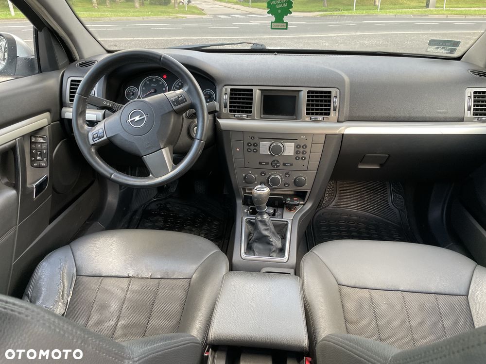Opel Vectra - 8