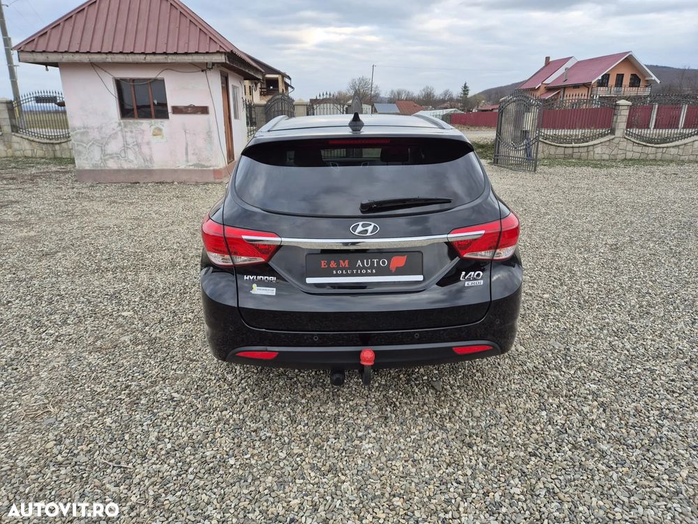 Hyundai i40 i40cw 1.7 CRDi Fifa World Cup Edition - 6