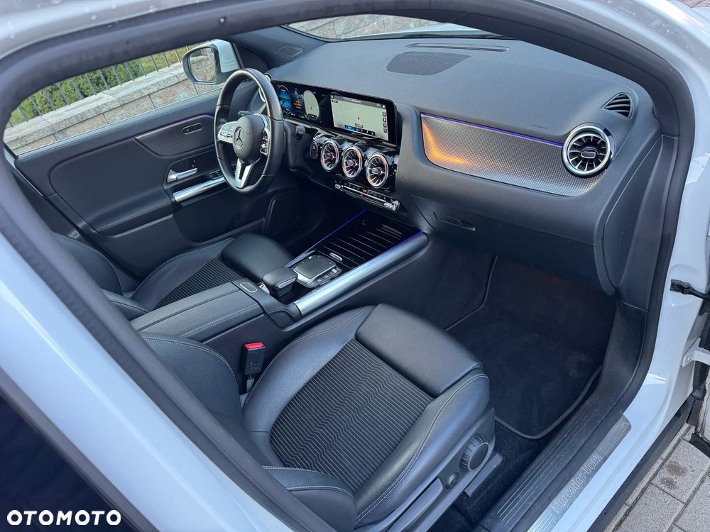 Mercedes-Benz EQA 250+ Electric Art - 10