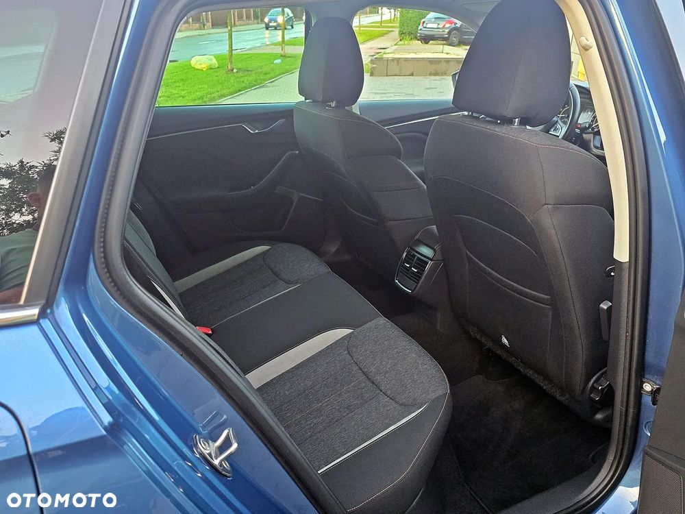 Skoda Kamiq 1.5 TSI Style - 18