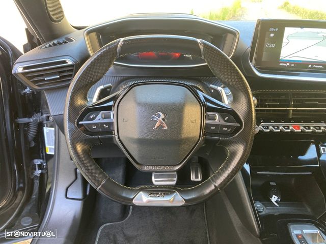 Peugeot 2008 1.5 BlueHDi GT EAT8 - 16
