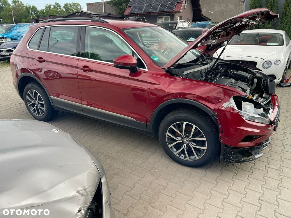 Volkswagen Tiguan 2.0 TDI BMT SCR 4Mot Comfortline - 3