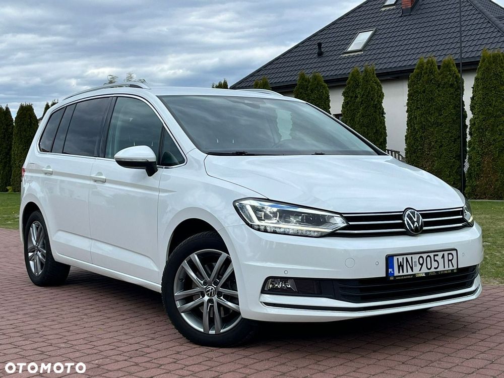 Volkswagen Touran 2.0 TDI SCR DSG Highline - 25