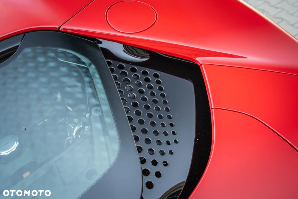 Ferrari SF90 Spider - 15