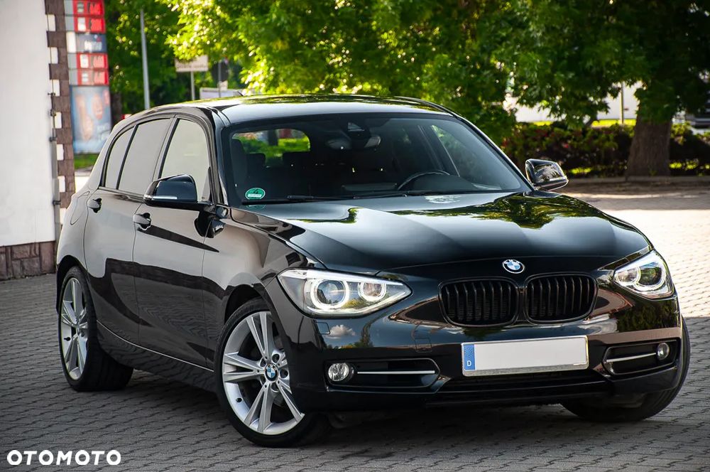 BMW Seria 1 120d Sport Line - 1