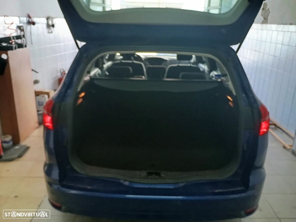 Ford Focus 1.5 TDCi Titanium - 10