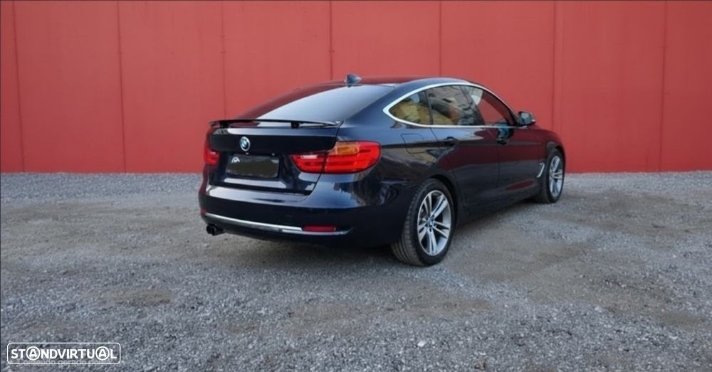 BMW 320 Gran Turismo d Auto Line Luxury — fotografia 3