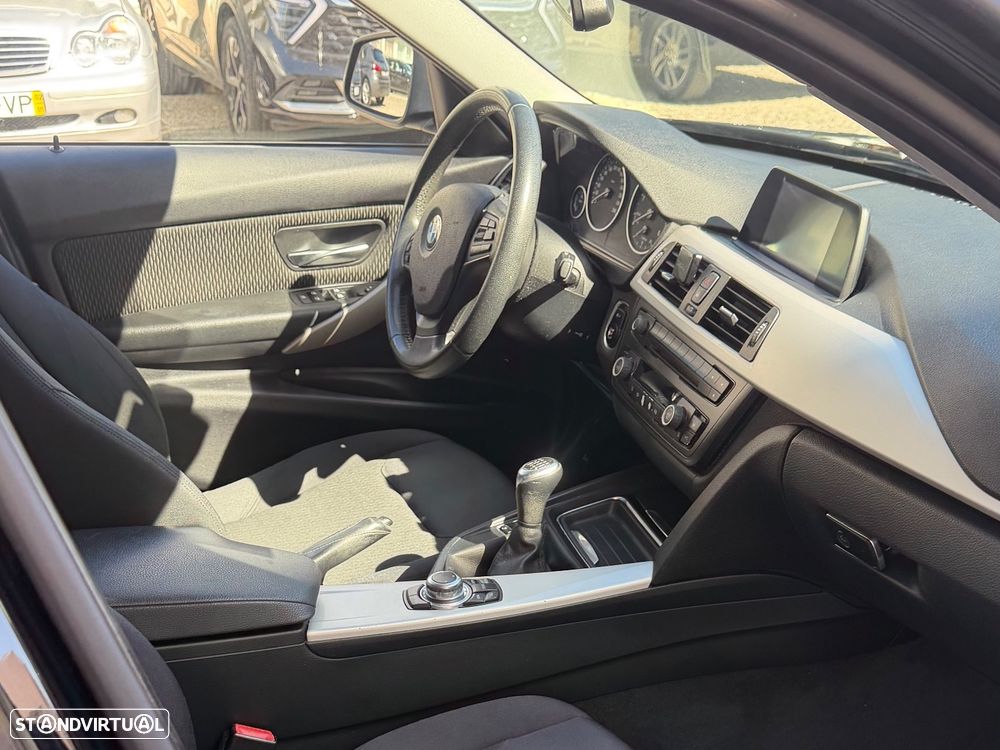 BMW 318 d DPF - 12