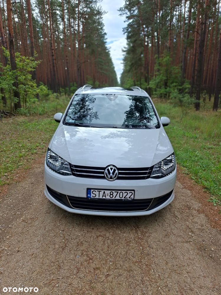 Volkswagen Sharan 2.0 TDI Highline DSG - 2